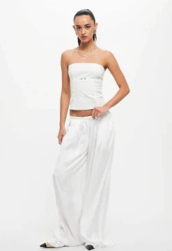 Allure Strapless Top