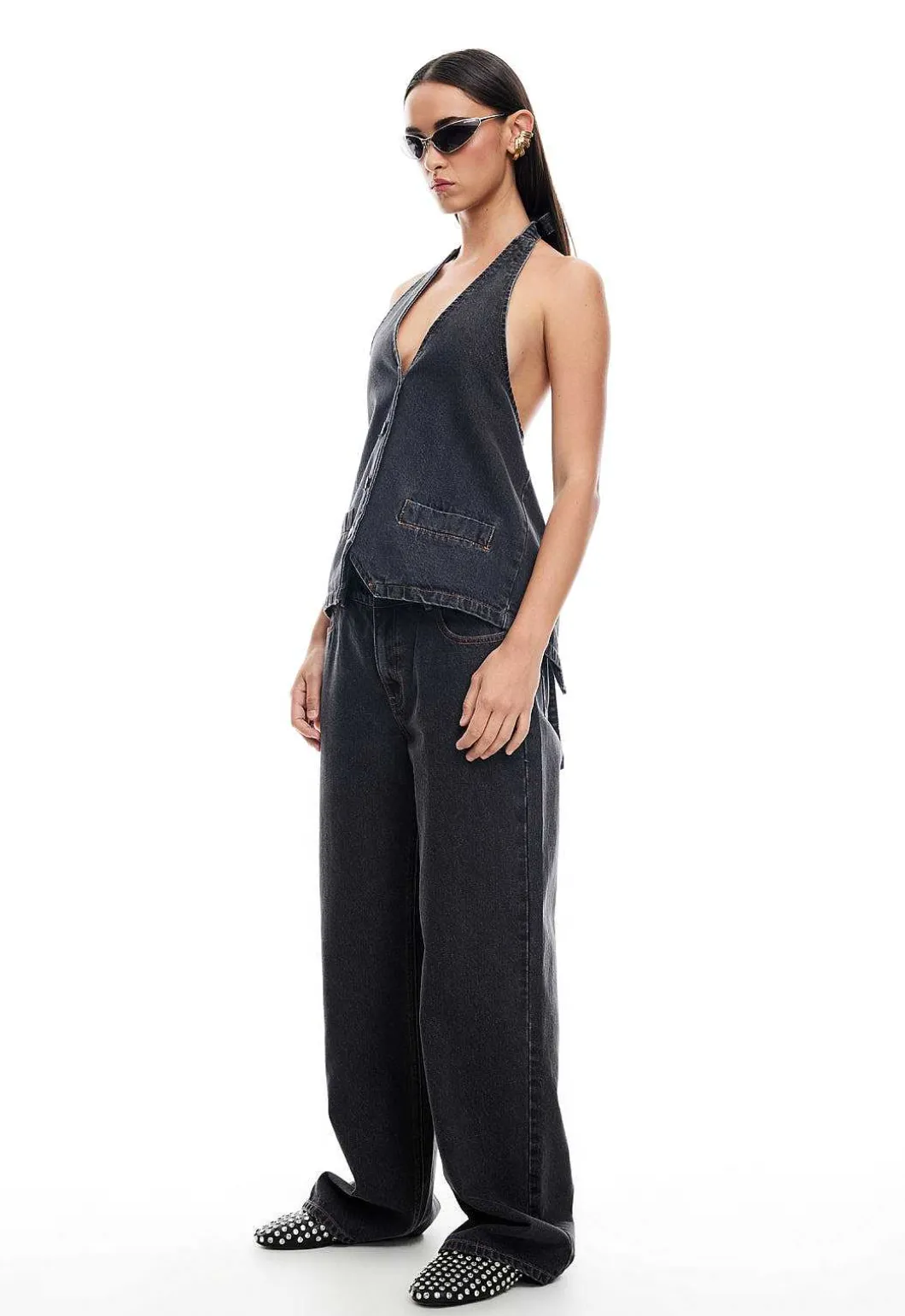 Hills Halter