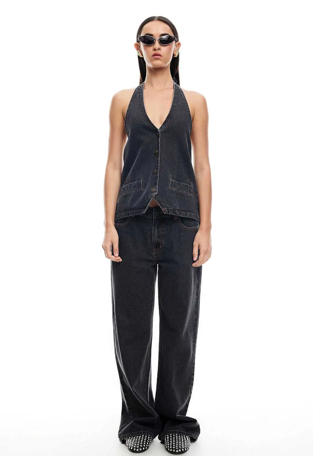 Hills Halter
