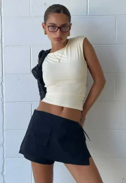 Uno Tie Top